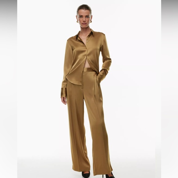 Aritzia- Babaton Pleated Satin Pants, size 2, dress up or down 🍸💕👌🏼 NWT - Picture 1 of 10